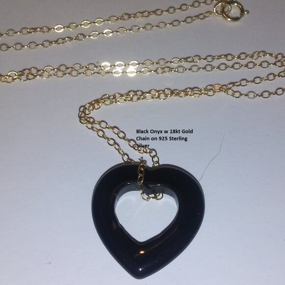 Black Onyx Heart Pendant 925 Sterling Silver Chain or 18kt Vermeil Chain NEW - Picture 2 of 4